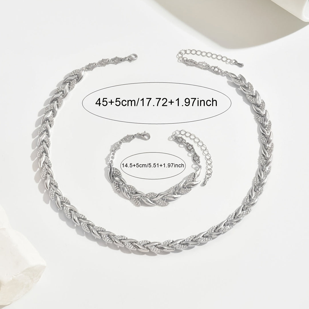 Claire | Elegant Leaf Jewellery Set