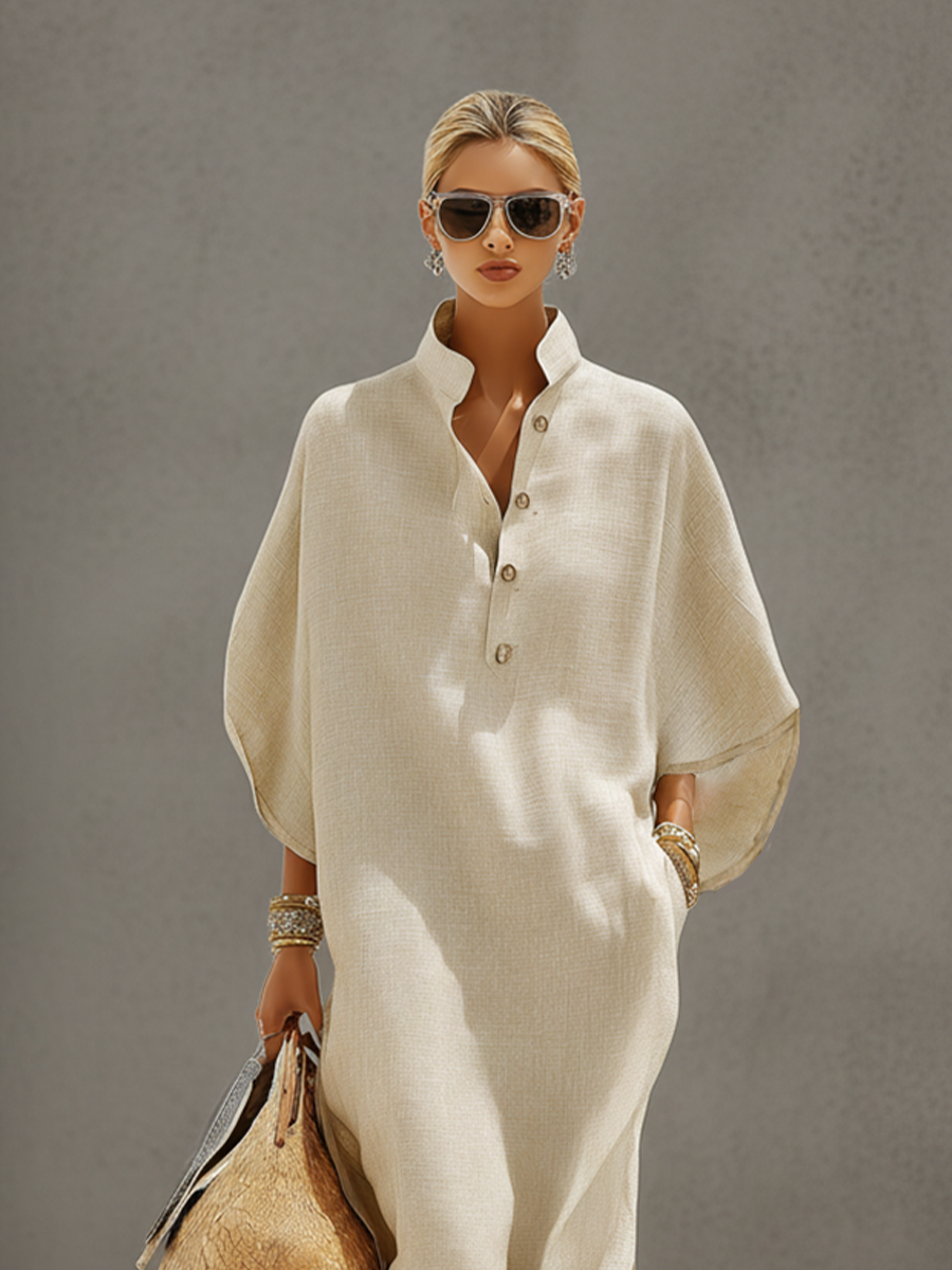Robe en lin couleur avoine avec col mandarin et manches chauve-souris