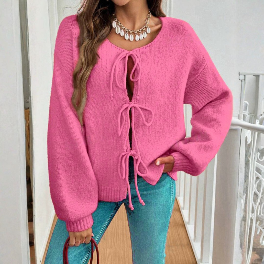 ADRIENNE™ - Gilet chic à manches longues, col rond et nœud sur le devant