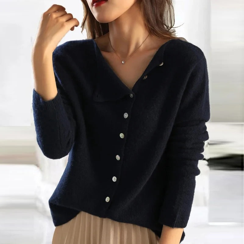 ANAIS™ | Pull boutonné de luxe