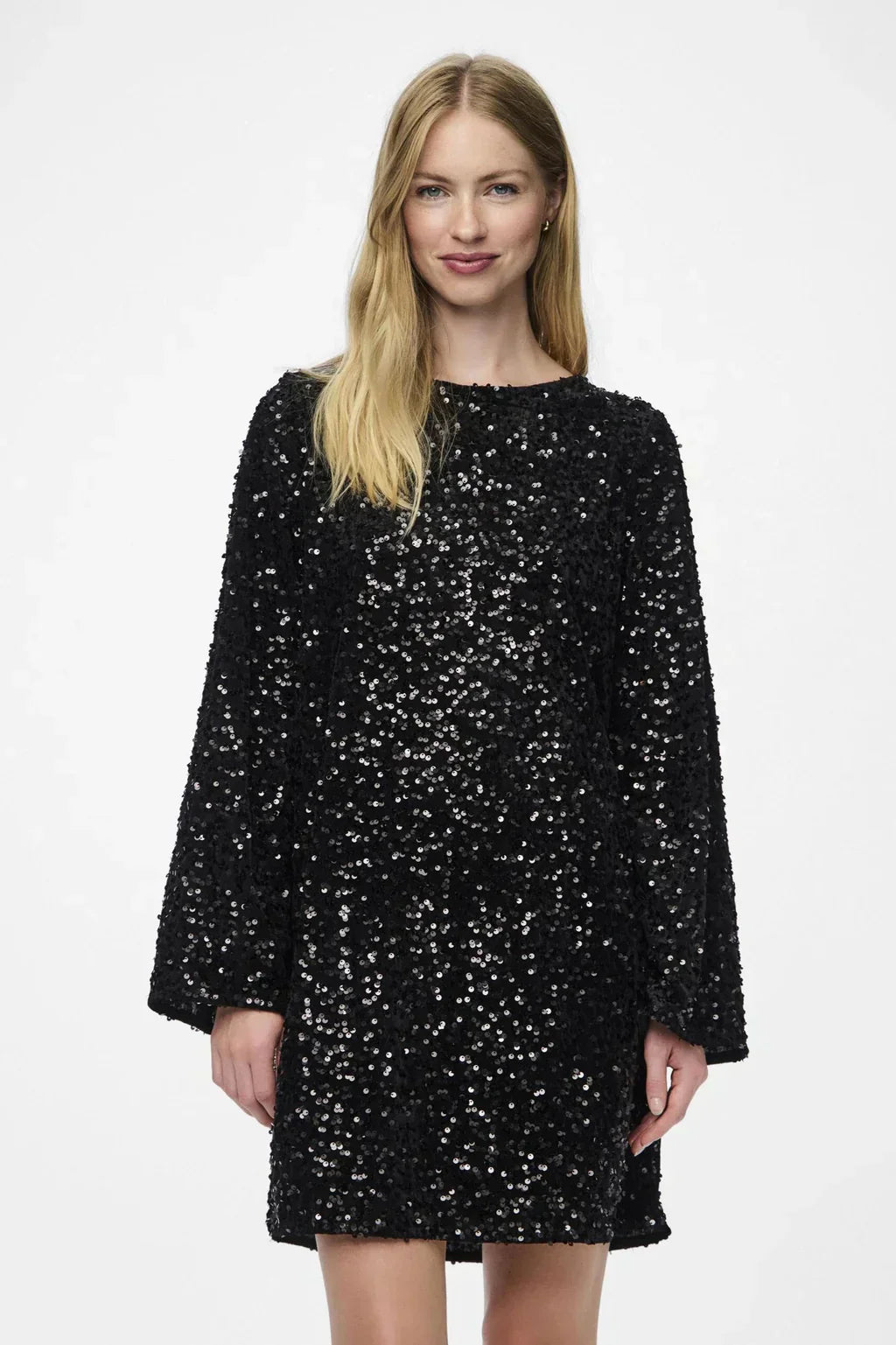 LUMINA™ - Robe Élégance Scintillante