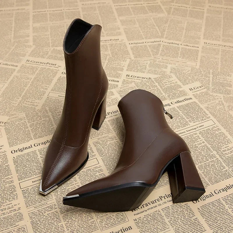 NOX™ - Bottines Chelsea à bout chromé