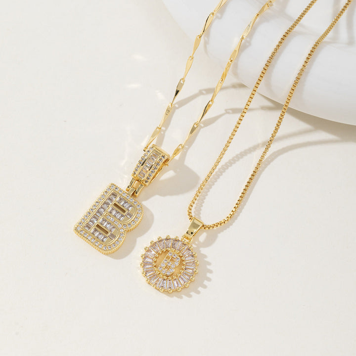 AISHA™ - Colliers pendentifs élégants avec initiale (lot de 2)