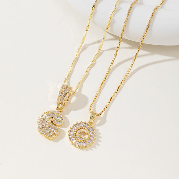 AISHA™ - Colliers pendentifs élégants avec initiale (lot de 2)