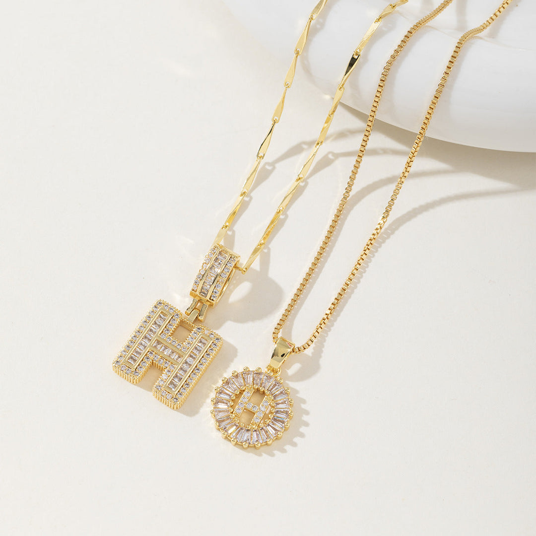 AISHA™ - Colliers pendentifs élégants avec initiale (lot de 2)