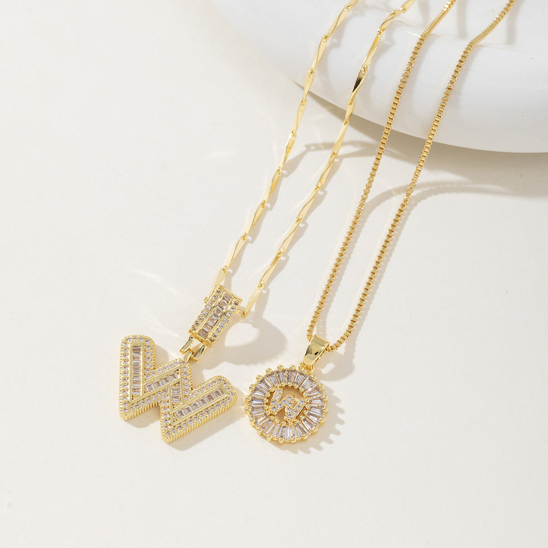 AISHA™ - Colliers pendentifs élégants avec initiale (lot de 2)