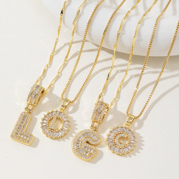 AISHA™ - Colliers pendentifs élégants avec initiale (lot de 2)