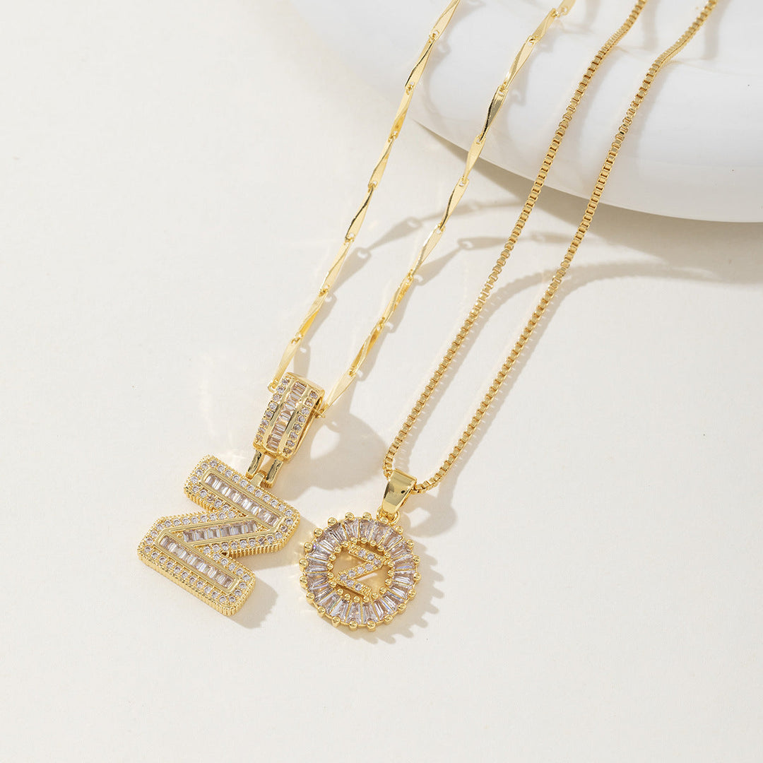AISHA™ - Colliers pendentifs élégants avec initiale (lot de 2)