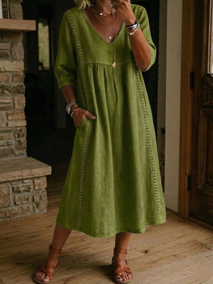 Women’s Vintage Denim Look Dress with Lace Trim